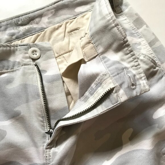 G1 Goods Camo Surplus Cargo Pants Womens 10 Gray White Raw Hem Cotton Camoflauge - Picture 7 of 12